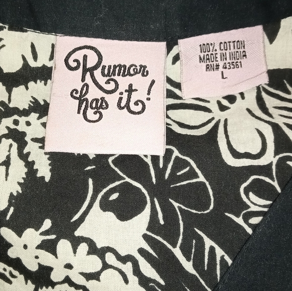 Rumor Has It!-Black and White Shirt-Sleeveless - Picture 3 of 3